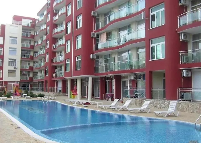 Апартамент двустаен с басейн глобал *